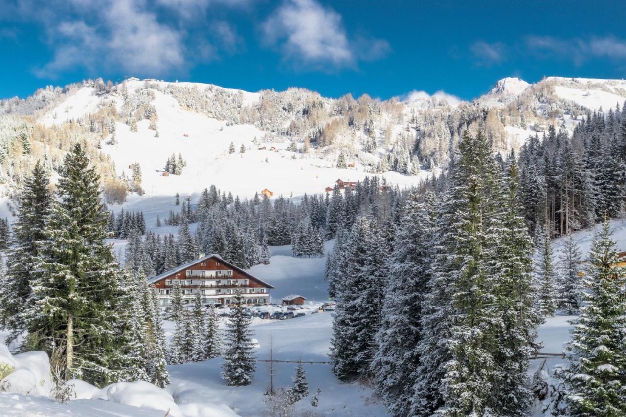 Hotel Planac Corvara In Badia Exterior photo