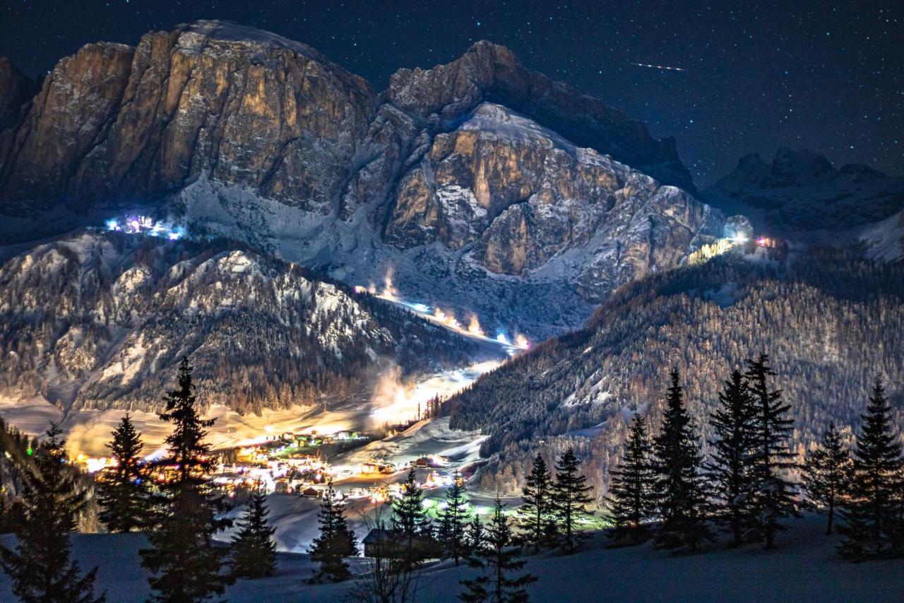 Hotel Planac Corvara In Badia Exterior photo